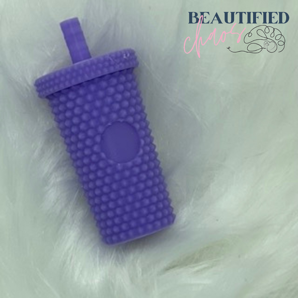 studded tumbler keychain with screw top lid