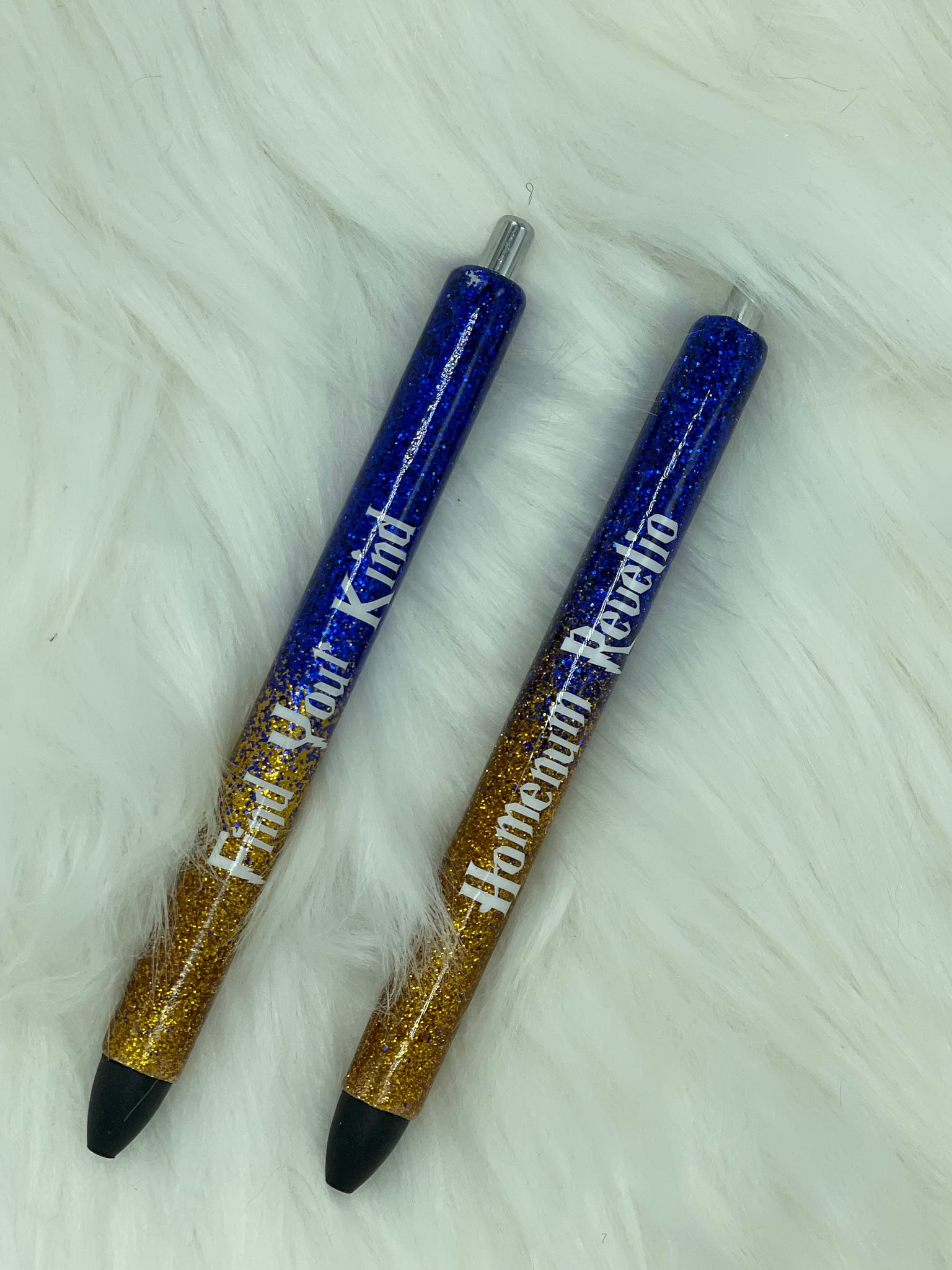 Harry Potter Epoxy Glitter Pen  Glitter pens, Pen craft, Pen diy