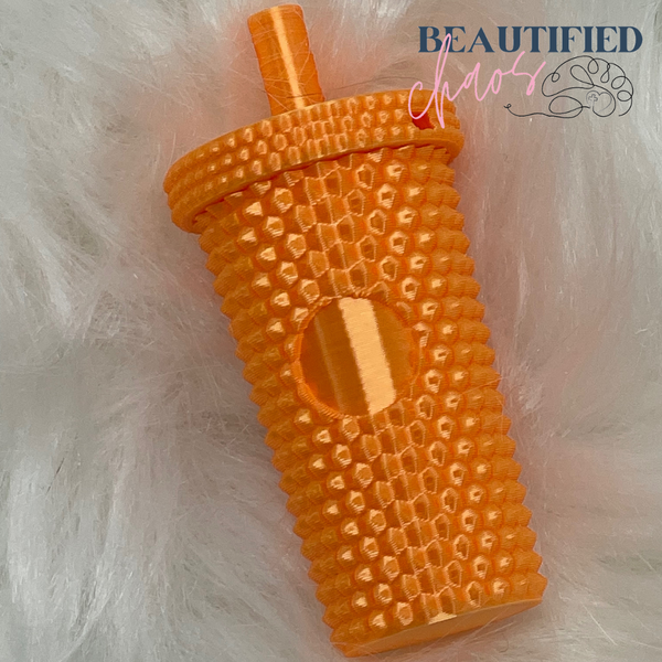 studded tumbler keychain with screw top lid