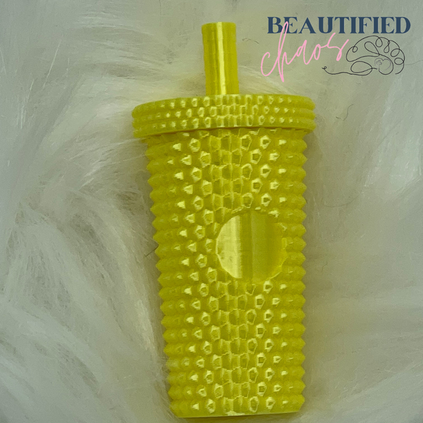studded tumbler keychain with screw top lid